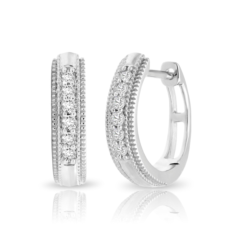 Hoop Earrings in 18K White Gold