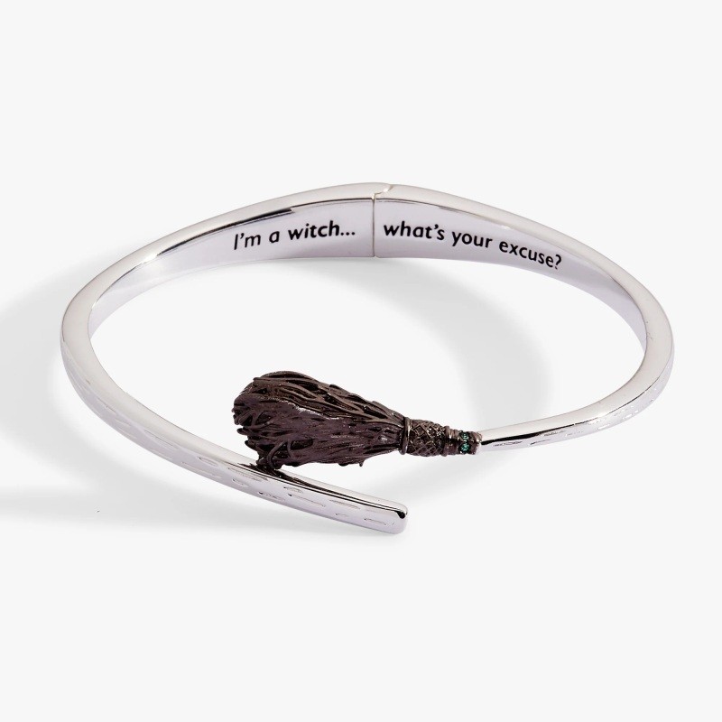 The Wizard of Oz, Wicked Witch broom bypass cuff