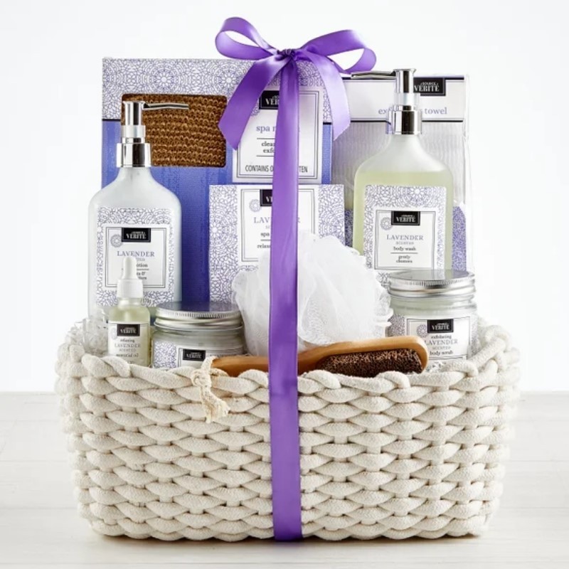 Denarii Lavender Spa Gift Basket